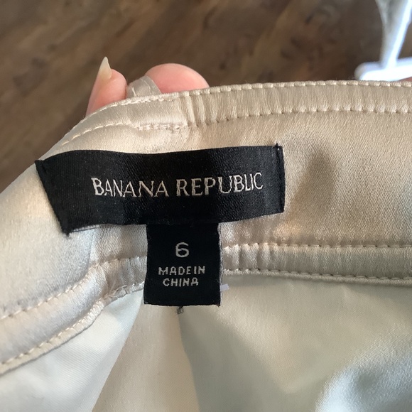 Banana Republic Satin Midi Skirt Beige Button Down Lined Size 6 - Picture 7 of 8
